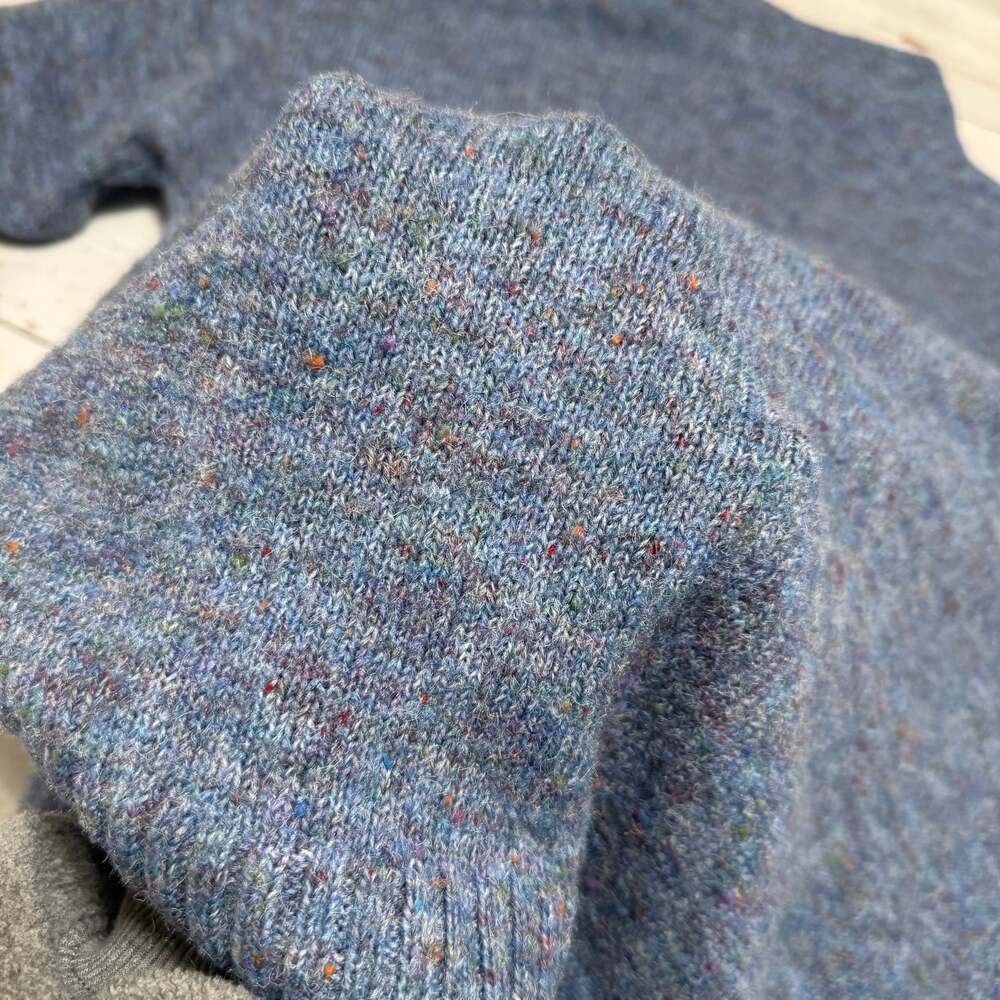Well Worn Women's Mock Neck High Low Hem Cozy Soft Nep Yarn Sweater Size S - Picture 10 of 10